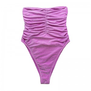 ชุดว่ายน้ำที่ไม่มีสายหนังที่ไม่มีสายหนังสีม่วงที่ไม่มีสายหนัง